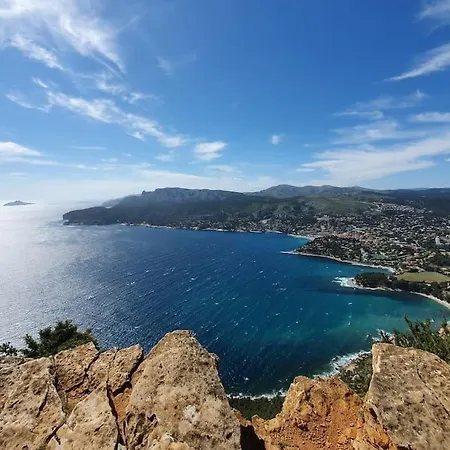 Un Balcon Sur La Plage Apartment Cassis